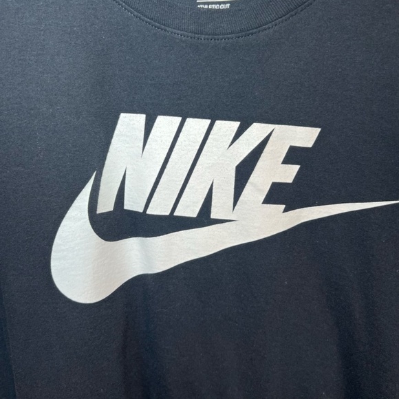 Nike Athletic Fit Graphic The Nike T-Shirt Black Short Sleeve Swoosh Men's Sz XL - Picture 7 of 8